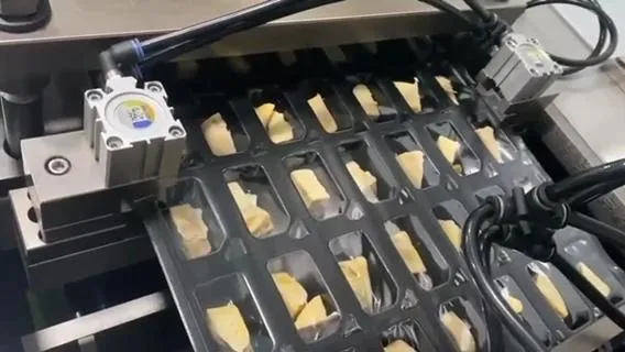 Automatic Fruit Jelly Ice Cream Honey Milk Tea Juice Plastic Cup Filling Sealing Packing Machine